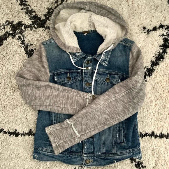 Free People Distressed Denim Knit Hoodie Jean Jacket Small - Picture 8 of 11
